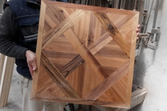 pavimento in legno di noce nazionale